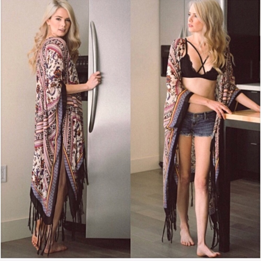 Boho Festival Gypsy Kimono Wrap Beach Coverup Armholes One Size 0-18 Tassels - Picture 5 of 6